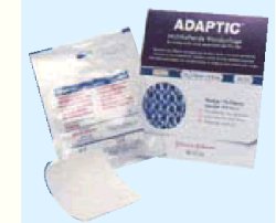 MEDICAZIONE NON ADERENTE STERILE APTIC MISURA 7,6X7,6CM 10 PEZZI 2012ZI - Fontenova srl